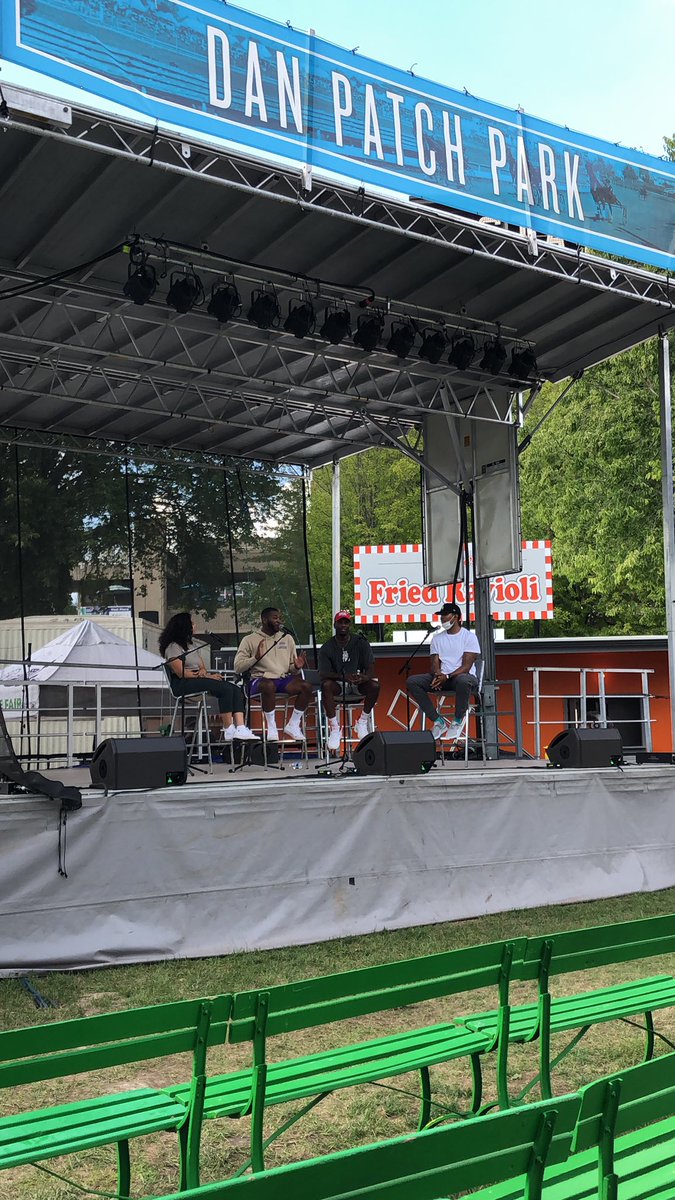 MH_Awareness_MN's tweet photo. An inspiring and amazing panel speaking about BIPOC mental health lead by Jovonta Patton for Mental Health Awareness at the @mnstatefair. #mentalhealth #MentalHealthAwareness #mnstatefair https://t.co/mekPkc2Ld5