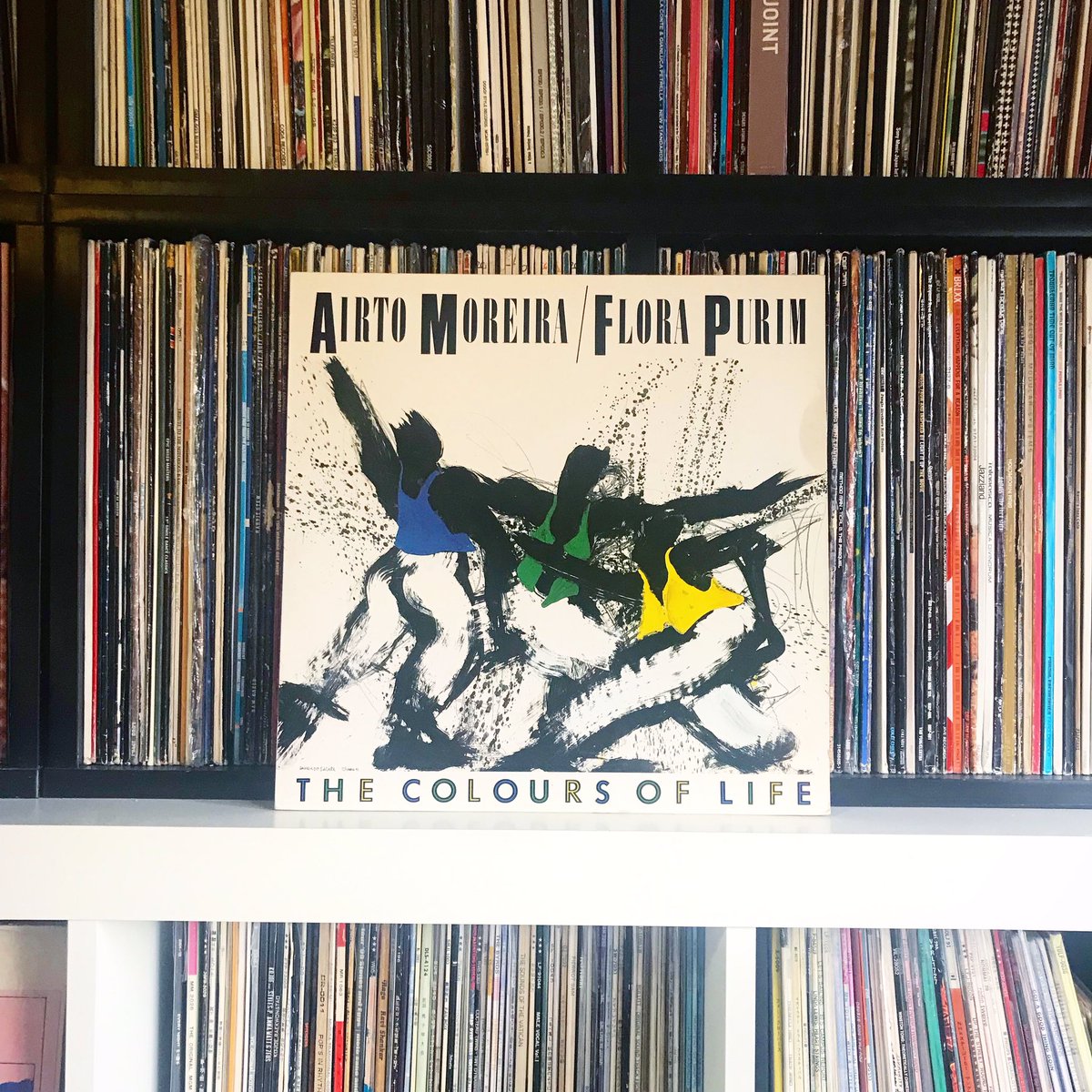 TurntableTokyo's tweet photo. Good Morning Tokyo
#thecoloursoflife #airtomoreira #florapurim #latinjazz #jazzfunk #jazzvinyl #nowplaying #usedrecords #recordstore #recordshop #tokyo #turntabletokyo #recordadventure #vinylrecords #motivation #vinylcommunity #digginginthecrates #digging https://t.co/uyb6QjWfA1