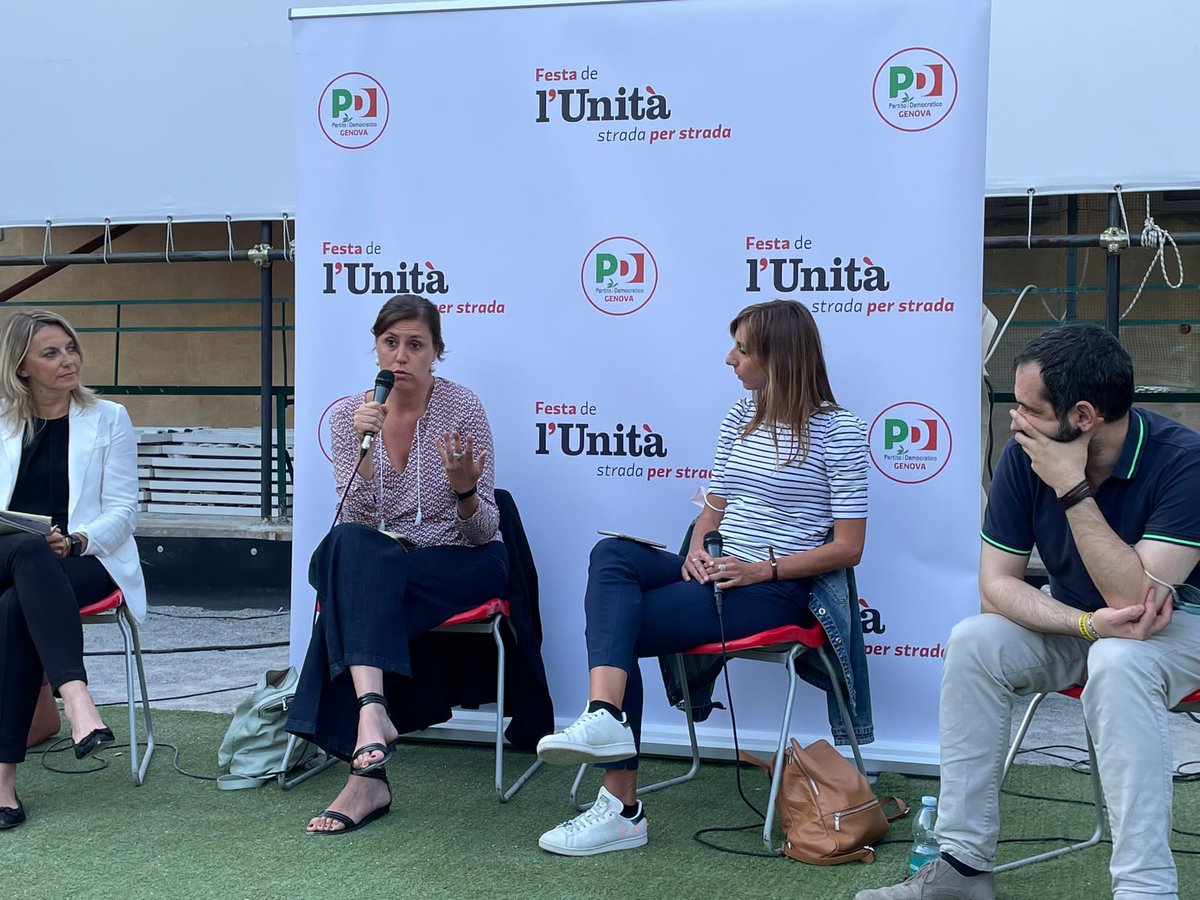 bragachiara's tweet photo. Bel dibattito alla #FestaUnità #stradaperstrada a #Camogli del @PDGenova_ su #ParcoPortofino: una grande opportunità per il territorio con @lucagaribaldi @FabriziaPecunia Francesco Olivari Elio Cuneo cittadini e associazioni @pdnetwork @simonedangelo @albertopandolfo https://t.co/DePy5Co5kx