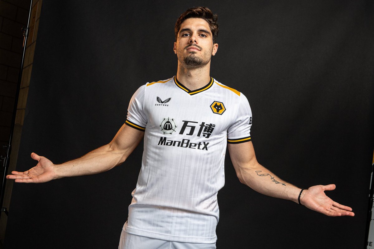 TalkingWolves's tweet image. 🚨 COMPETITION TIME 🚨

Less than 24 hours until the window closes.

If #Wolves make TWO senior signings on deadline day, we'll give away a Wolves shirt to a lucky winner!

To enter:
✅ Retweet this tweet
✅ Follow @TalkingWolves

Competition closes at 11pm tomorrow!

#WWFC