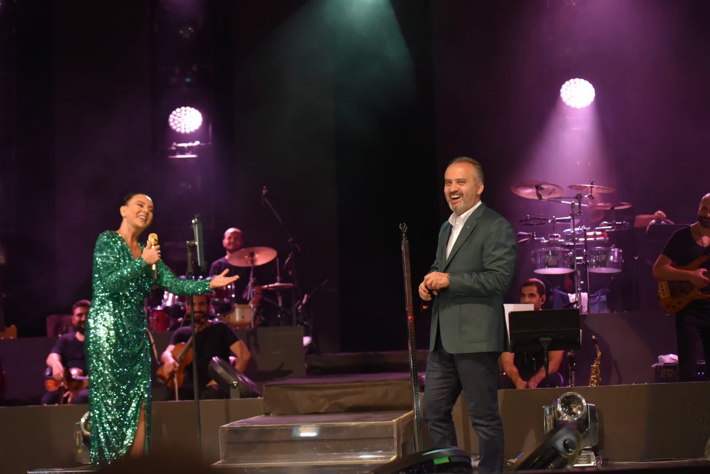 Alinur Aktaş