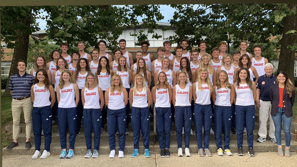 RunMaloneXCTF's tweet photo. Your 2021 Malone Pioneer Cross Country team! 〽️🤘 #TheLongRedLine #Tradition https://t.co/uKhvaTe5Z9