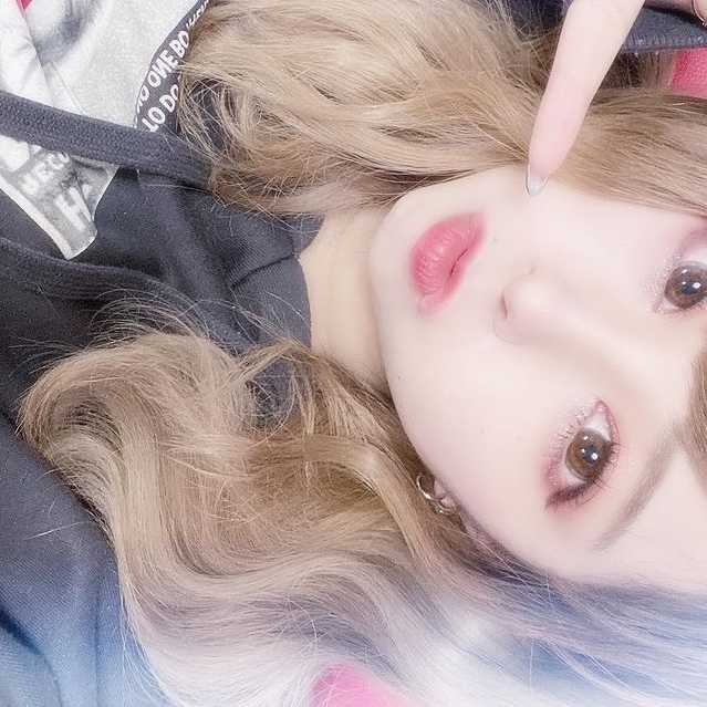 #配信 #来てくれてありがとう 
#17live #17liver #ライブ配信 #自撮り女子 #自撮り #自撮り界隈 #自撮り界隈の人と繋がりたい #美男美女と繋がりたい #美男美女さんと繋がりたい