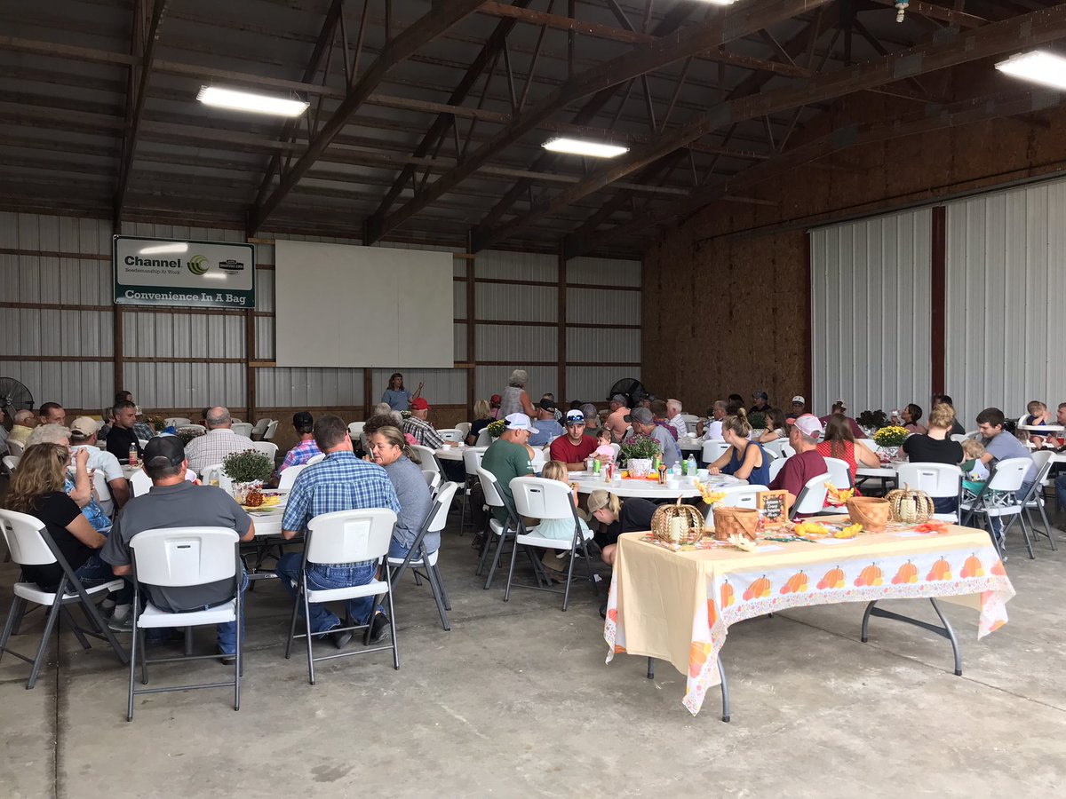 AgManDan's tweet image. Customer appreciation event for our @ChannelOhio @ChannelSeed customers at Hissong Ag Solutions! #thankyou #grateful @nick_hissong @Bayer4CropsUS @BayerCropProUS @BayerTraits