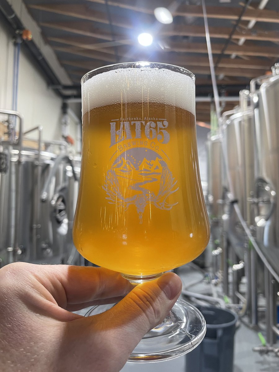 We slack on Twitter, so here’s a photo of the super tasty Interior Gold Helles Lager😍