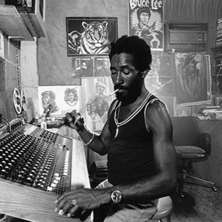 DJChicola's tweet photo. Rest In Peace 🕊 Lee Scratch Perry , The Original KING of Efx . https://t.co/v0pqkIPggD
