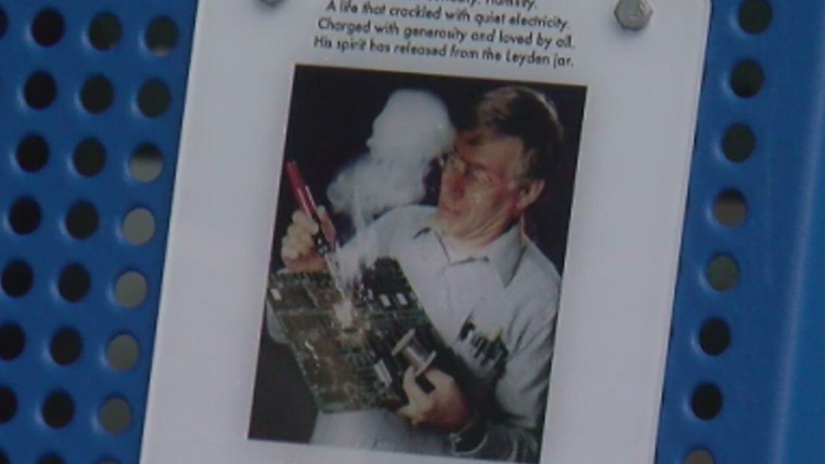 WCCO's tweet photo. For nearly 50 years, Mike Dorschner's problem-solving skills powered WCCO Television. The tech guru is now memorialized at the Minnesota State Fair, reports @JDLauritsen. | https://t.co/ERcld2iNdm https://t.co/YuqRdYPmzF