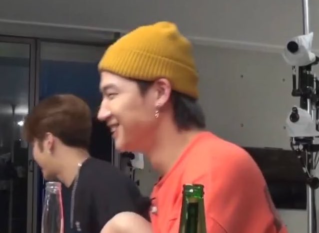 jaybfilm's tweet photo. ah yes the yellow beanie 💛

#JAYB #제이비 #재범 @jaybnow_hr https://t.co/UTznxor7xV