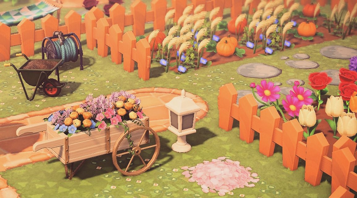 kaylinityAC's tweet photo. flowers n' bees https://t.co/oZ5m5irp0V