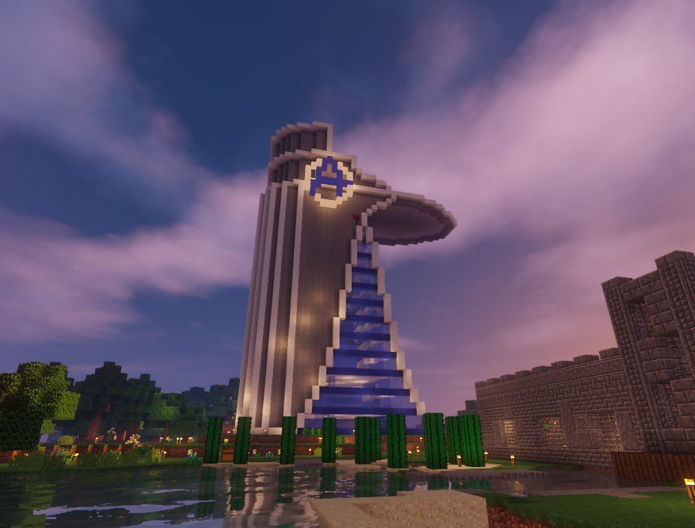 Tanizen's tweet photo. Así evoluciona la torre de los Avengers en @Tortilla_Land , espero que os guste como va quedando. ✌️ https://t.co/cxtLWSeUuv