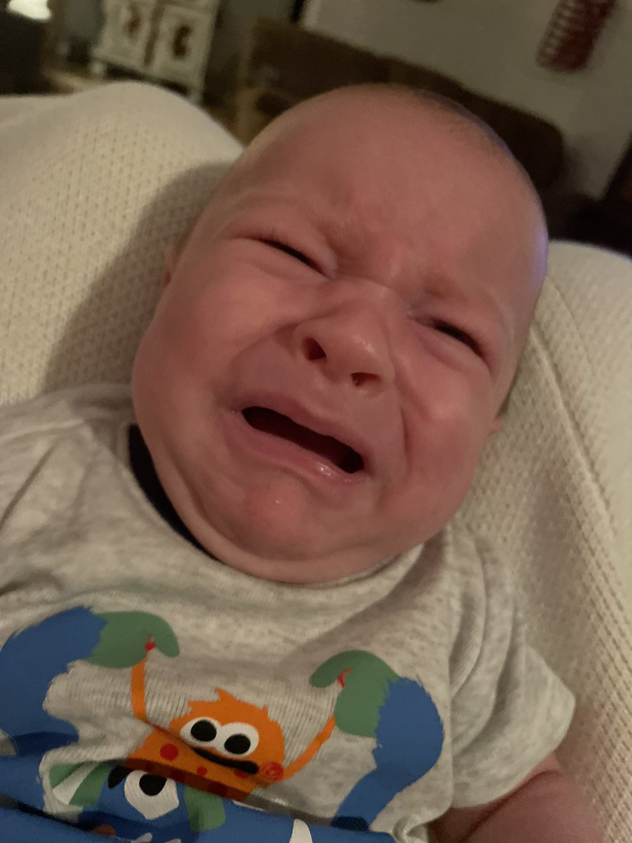 candice_dodson's tweet photo. I think he likes me 🤷🏻♀️🤣🤣#firstnephew #baby #donthaveit https://t.co/Q6vIQIvdFG