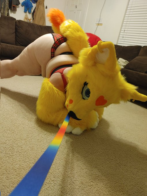 Thought i would try to do the meme pose going around. Though i am a switch so not always submissive but<a href="/tag/furry"class="tags"><span>#furry</span></a><a href="/tag/yiff"class="tags"><span>#yiff</span></a><a href="/tag/fursuit"class="tags"><span>#fursuit</span></a><a href="/tag/fursuiting"class="tags"><span>#fursuiting</span></a><a href="/tag/furryfandom"class="tags"><span>#furryfandom</span></a>