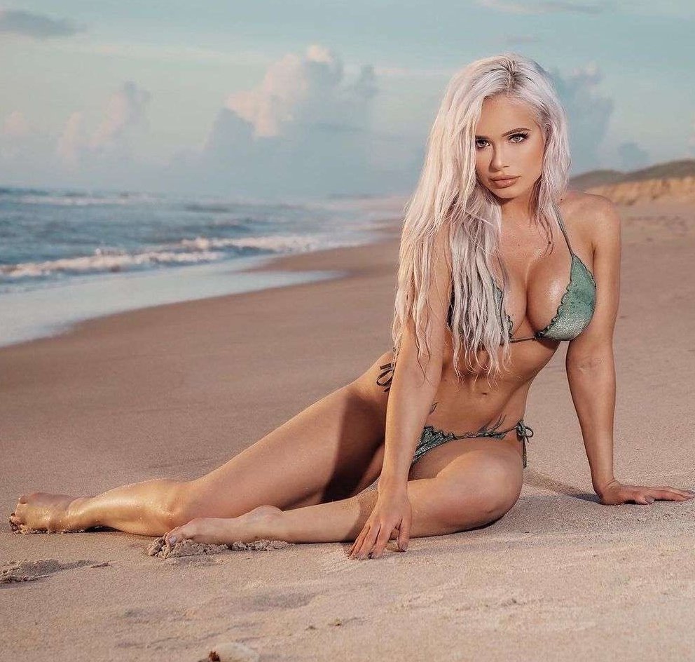 Scarlett Continues Sharing Lovely Insta Pictures During WWE TV Absence 2