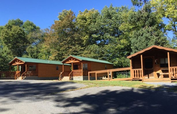 HersheyJobs's tweet photo. Join the #Hersheypark #Camping Resort team! Now hiring various roles across the property. Apply: https://t.co/mIfBa3Fsnt. #HersheyJobs #jobseekers #workampers https://t.co/CDaw3zwFTy