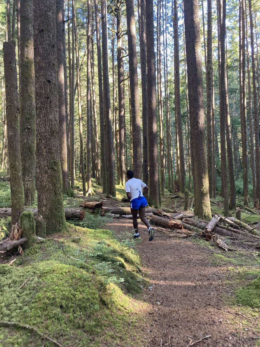 Always__Running's tweet image. Why we get up early and drive an hour, the view, the smells, the company and the challenge: CCC Trail