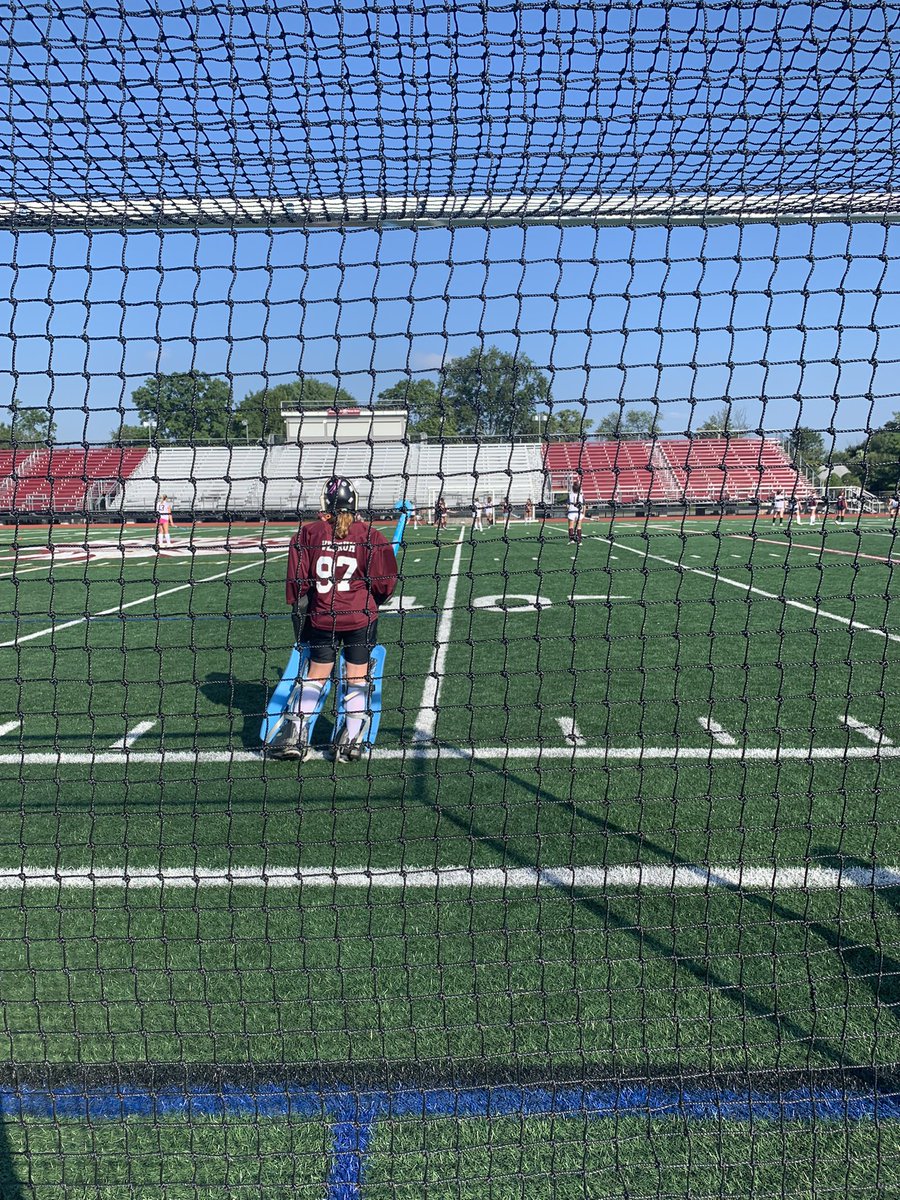 MrsLavelle's tweet image. We’re back!! 🏑❤️ #HEYRED @GC_ATHLETICS_ @Garden_City_HS #GCFH