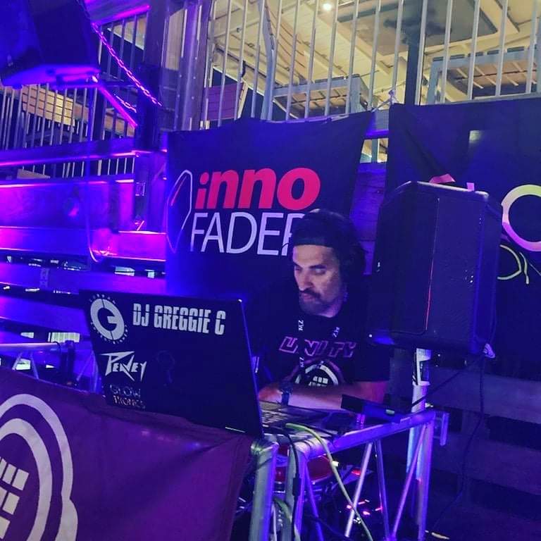 djentschool's tweet image. The DJ Expo 2021 was a blast. Thanks to @thesenatedjs for the opportunity to M.C. and spin @landsharkgrill in Atlantic City for The Senate DJs purple party #senatedjs #senatedjsblue #djgreggiec #djentertainmentschool #curranentertainment #peaveydj #rtdj #djlife