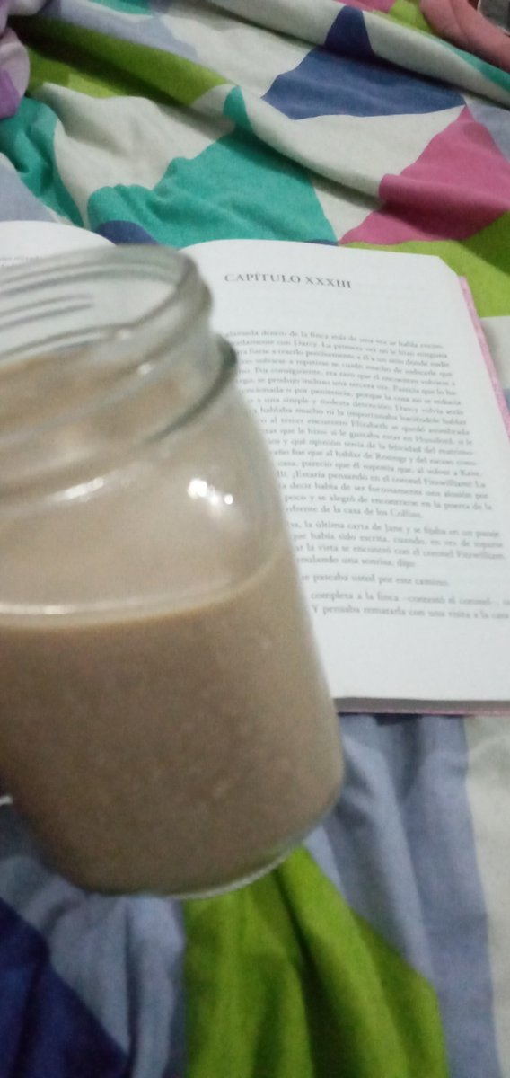 Asofiss3's tweet image. Lo mejor.
un libro,con lluvia y chocolate frio.