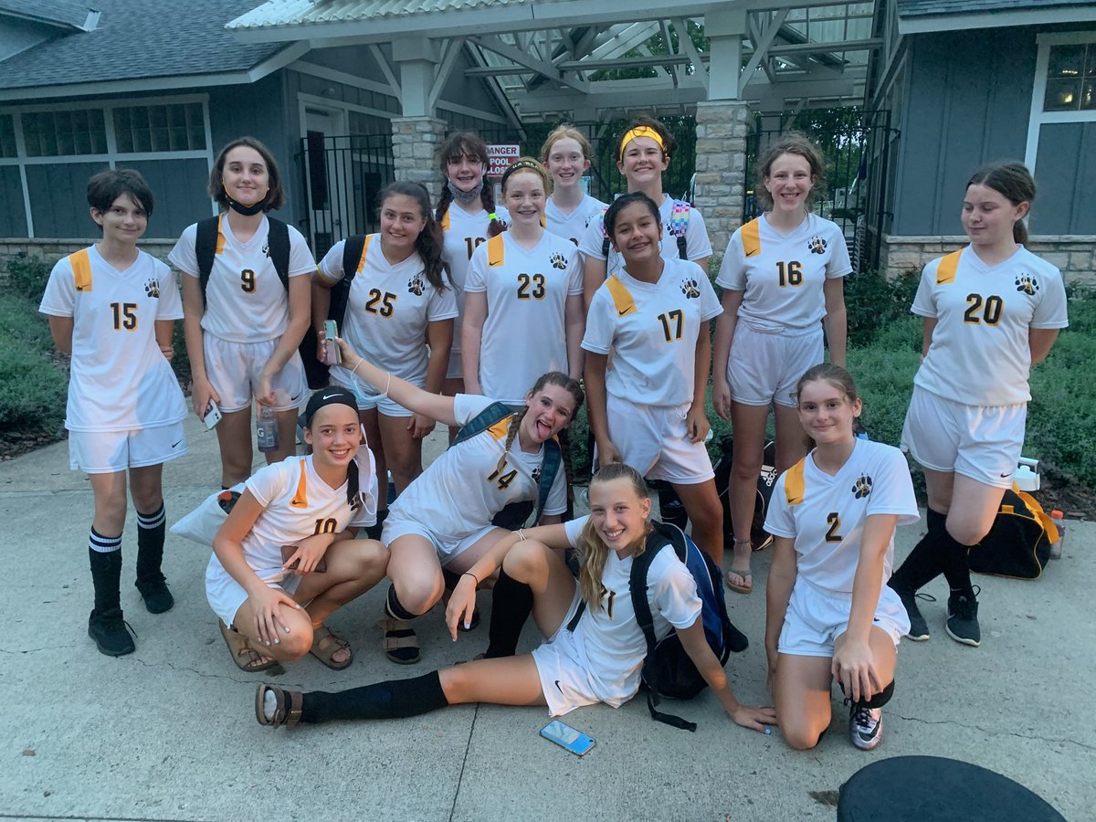 GoldenBearsATC's tweet photo. Shout out to Hastings Girls Soccer for their big dub over Hilliard, 8-1! 🐻🖤💛⚽️ https://t.co/hZA0xS9Ach