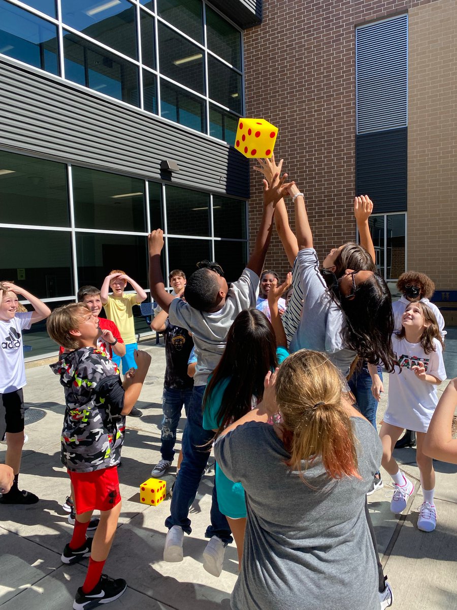 MsSmithsSixth's tweet photo. Adding and subtracting integers in math class scoreboard style with some hands on learning outside today! @KleinISD @HofiusKISD https://t.co/Txm12m5kZ5