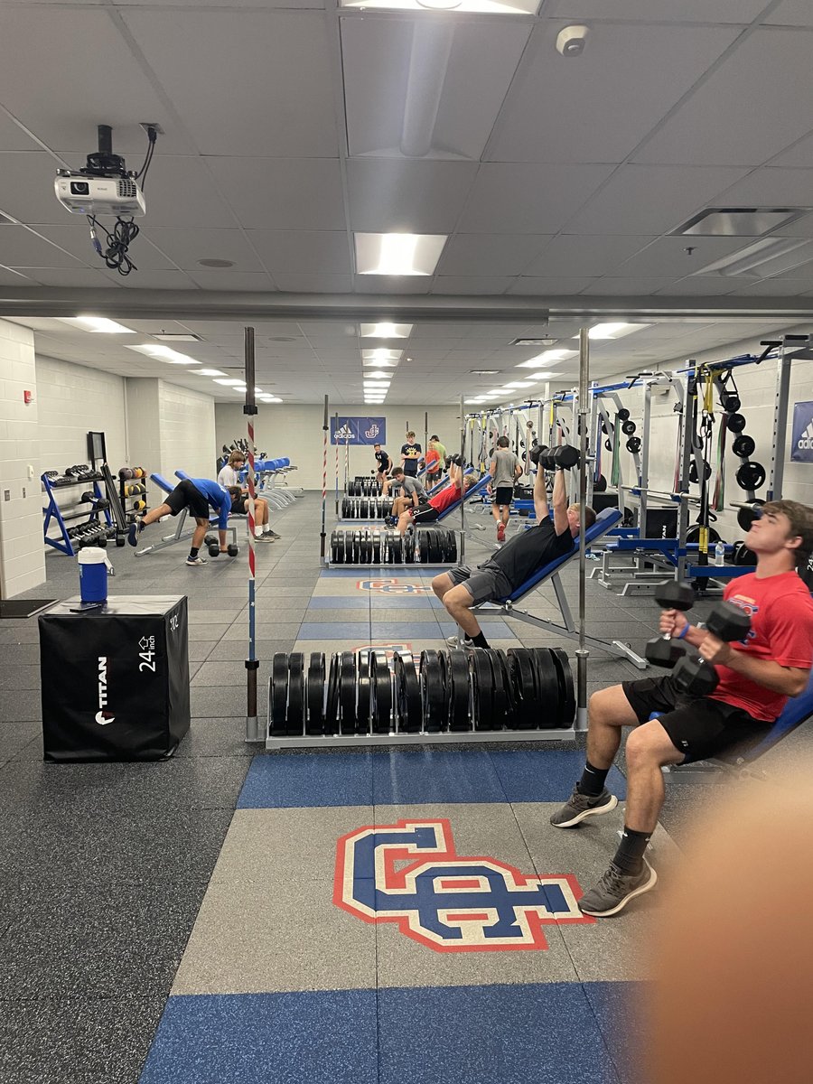 jcpantherbase's tweet photo. Panther Baseball knocked out a 6am weight session this morning...Even had a couple basketball dudes join us..  Great way to start the week.  Next session Wednesday @ 6am.  #definethemoment https://t.co/vaMCjMvWET