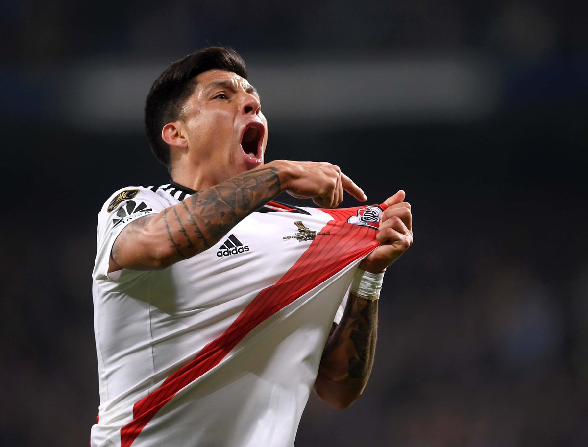 MiMundoRiver1's tweet photo. Y la banda se volvió con 3 puntos de Junín. Un partido chivo, que se sabía de antemano por tantas ausencias pero que había que ganar como sea. Partido desprolijo por momentos, penal no cobrado contra romero que quitaba la chances de ponerse arriba.Y al final, simplemente...Enzo❤️ https://t.co/p6wRX4LgRb