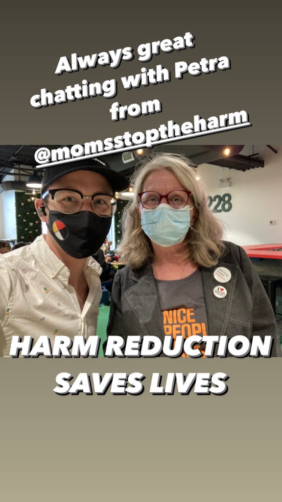 At @arcadiabrewco hearing @momsstoptheharm and @_EachAndEvery talk harm reduction and safe supply. 

Let’s take care of our communities, Edmonton. Let’s save lives. 

#yegvote #yegcc #odaymin