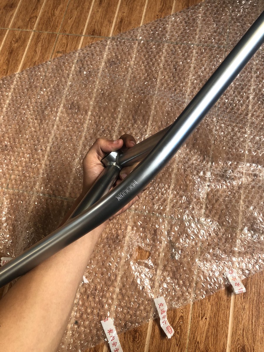 riaanrr1's tweet photo. Wts nitto fairweather b903 bullmoose silver. Second like new. Rekber ready. #fnfjb https://t.co/YBpB69bBM3