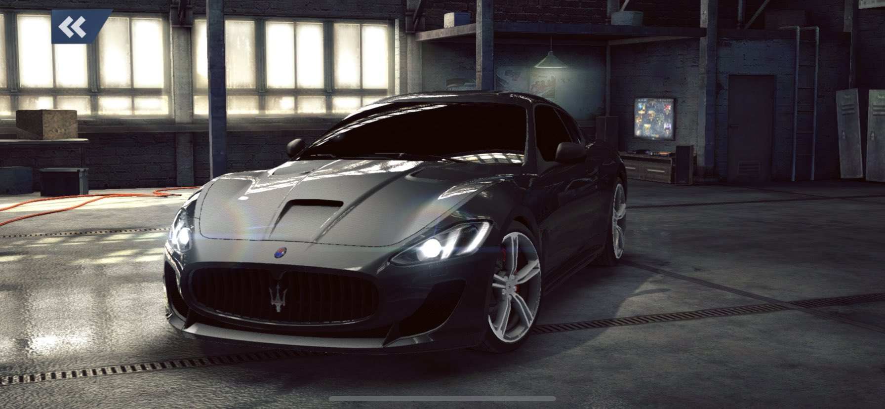 B Dragon Jpn Tm M 蒼龍 なんとなくだが ジェイソン ステイサムが乗ってそうなマセラティ まぁ Fast Amp Furious 7だったかで白のジャガー F タイプに乗ってた位だし T Co Qp9e4s12xj Twitter