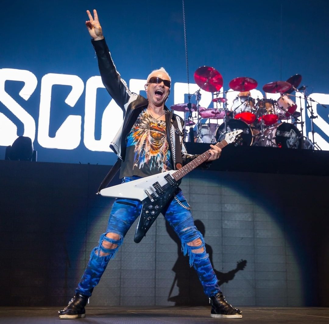 Happy 73 birthday to the amazing Scorpions guitarist Rudolf Schenker: 