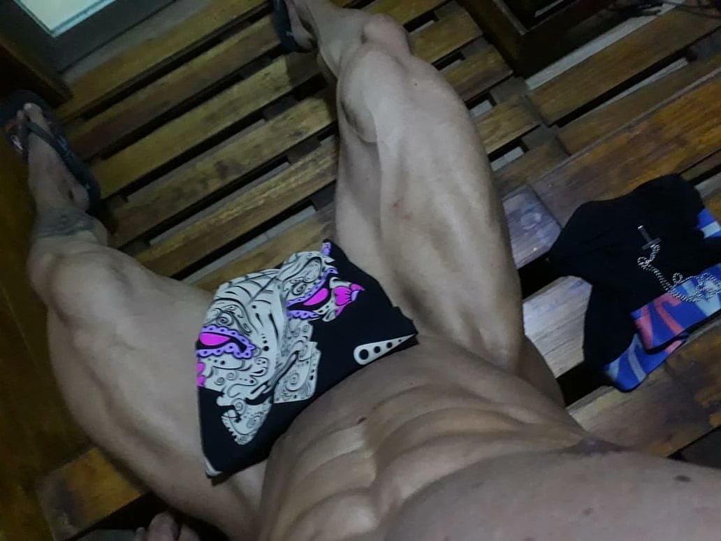 ManCuernaMX_com's tweet photo. arturo_dela_portilla_ifbb Esa sensación de estar en el sauna en preparación... sin duda la vida del atleta no es nada sencilla por que definitivamente siempre se debe dar un extra todo el tiempo.
#ATLETAPROFESIONAL
#MENSPHYSIQUEPRO
#LATINO
#GYM https://t.co/2yLzwcEXOc