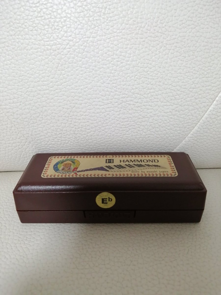 JapanSecretary's tweet photo. SUZUKI 10 hole harmonica HAMMOND HA-20.
An artistic harmonica that Japanese technology is proud of.
#SUZUKI #HA20 #HAMMOND #harmonica https://t.co/Hg7Xxxtqk6