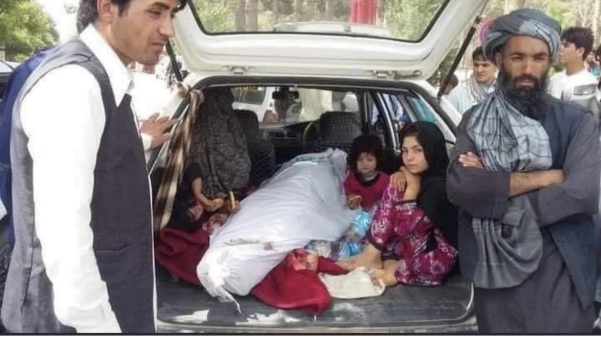 Aziz_Bahir's tweet photo. @unitedstate left behind everything incomplete and the withdrew from @Afghanistan. #justiceForAfghanistan @KamalaHarris @JoeBiden @USEmbassyKabul https://t.co/iYQlf0Xi59