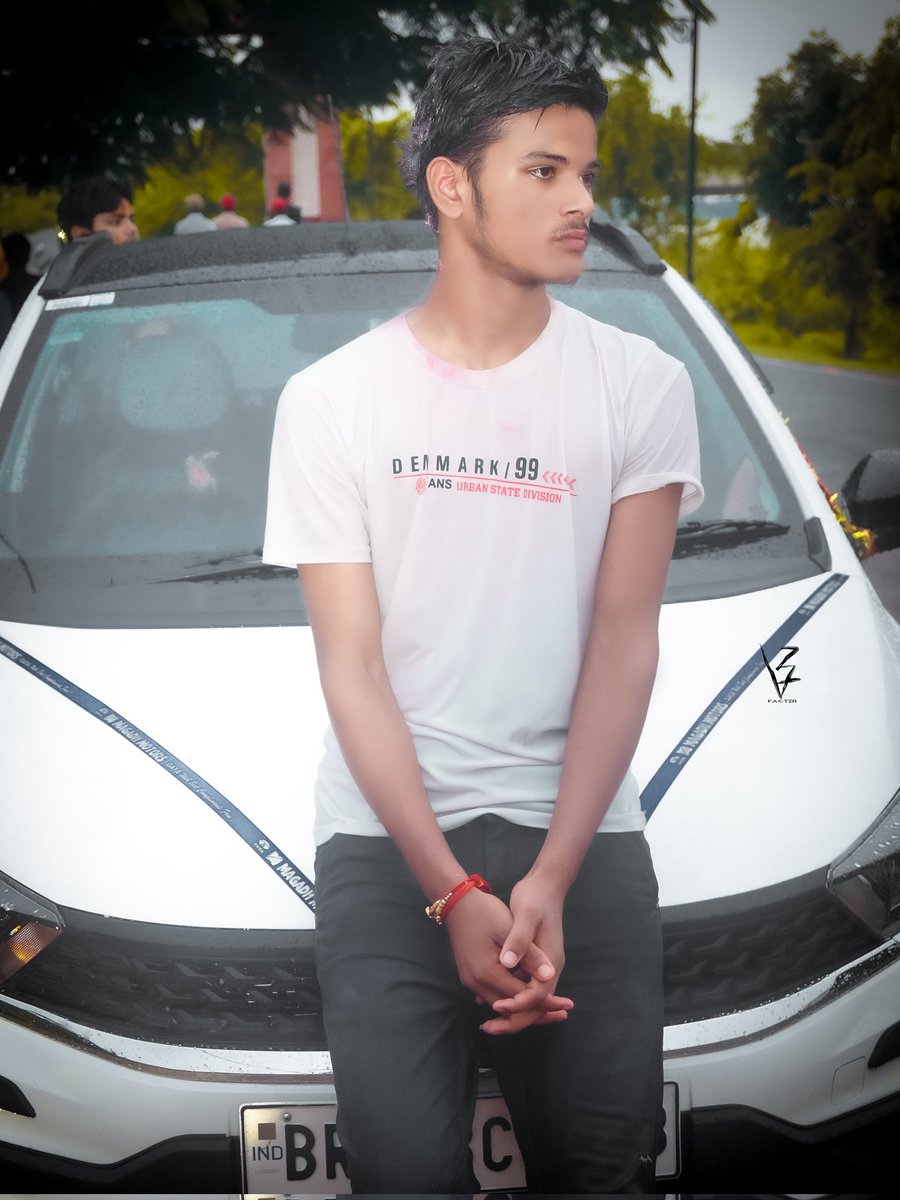 photoeditor_boy's tweet photo. My new Editing PicsArt in photo https://t.co/x3vv2Pj2CE