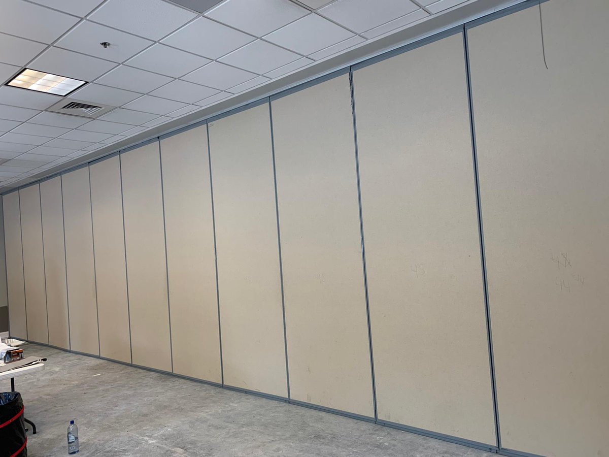 aa_wall_cover's tweet photo. Getting ready for all the fall events coming up! This event center is READY ✅ #operablewallrepair https://t.co/ArQAmPXrSw
