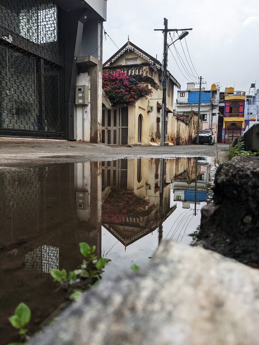 thinkbigh's tweet photo. Untold Heritage 2 ! 

#mysuru #street #mysore #unseenmysuru #shotonpixel #teampixel #streetsofmysore https://t.co/5ZKcAp2rKB