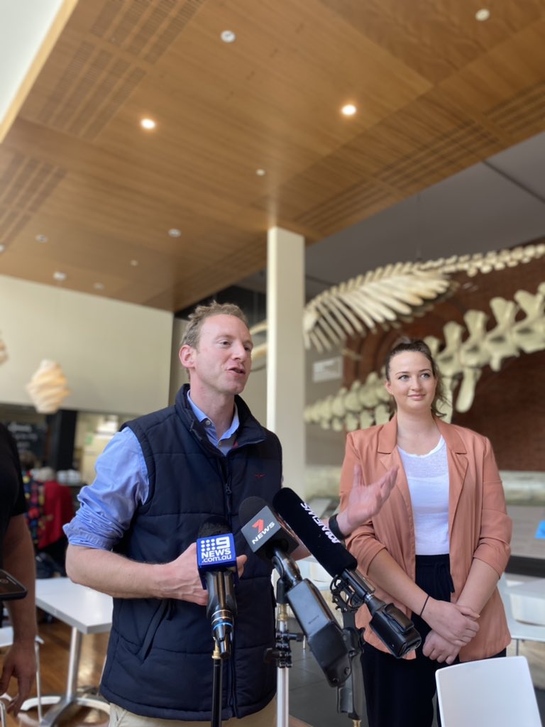 G_Westgarth's tweet image. In the past six months South Australia’s plastics ban has removed a whopping 120 million plastic straws from shelves &amp;amp; eventually landfill. 😊

Before the ban, 700,000 plastic straws were used EVERY DAY!! 😓

Find out what will be added to the ban next in @9NewsAdel 6PM. 👍🏼