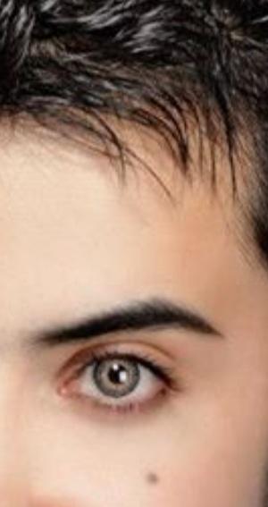 لوسكنت بقلبي فلن تخرج منه الا بأرادتك ولو خرجت من قلبي فلن تعود اليه الا بأرادتي