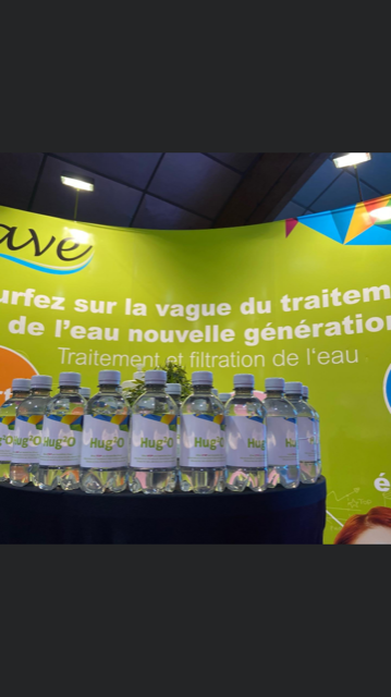 wavepwg's tweet photo. Retrouvez Wave à #FOIREEXPOLAROCHELLE jusqu'au 5 septembre ! #Hug2O ! 
Révolutionnez vos habitudes pour la rentrée ! Venez découvrir votre nouvelle façon de consommer l'eau ! 🌍 🏄 https://t.co/AdvxR3IhDy