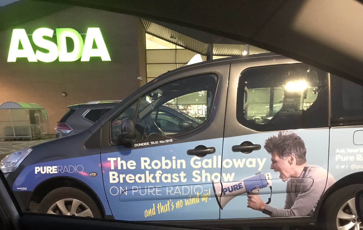 Dougie_Torrie1's tweet photo. @PureRadioScot finished work last night and saw this, @djrobingalloway #happydays #pureradioscotland https://t.co/RfzYBNtTxm