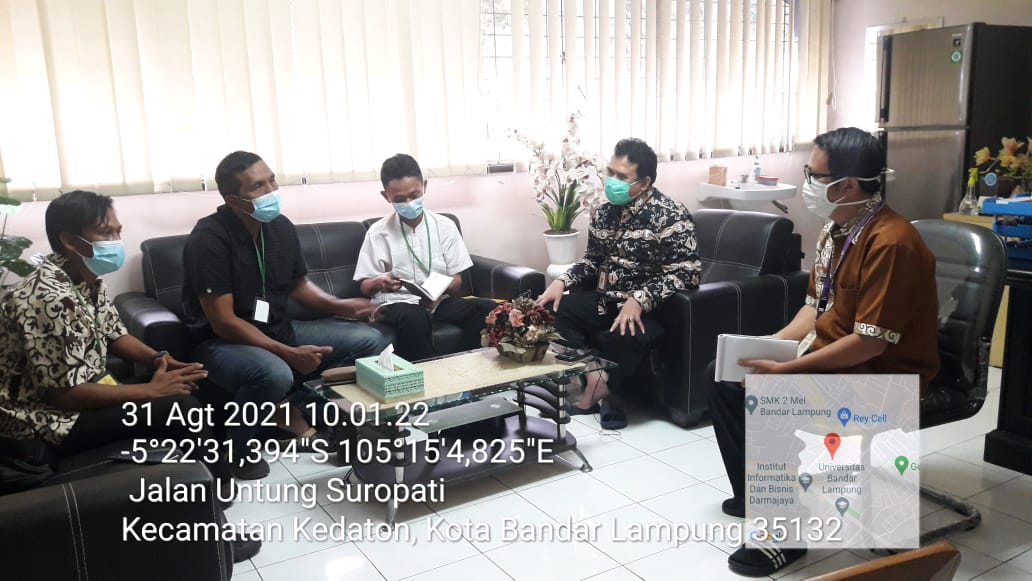 31/08/2021, Dinas Yang Membidangi Fungsi Peternakan dan Keswan Kab.Bengkulu Tengah berkoordinasi dengan Ka Bvet Lampung drh Hasan Abdullah Sanyata di Bvet Lampung