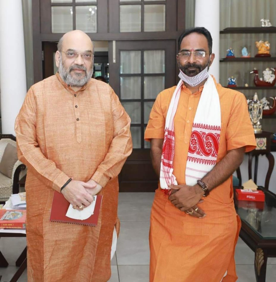 Rajga91's tweet photo. भाजपा के राष्ट्रीय मिडिया सह-प्रभारी एवं बिहार विधान परिषद सदस्य आदरणीय श्री @drsanjaymayukh जी को जन्मदिन पर हार्दिक बधाई एवम शुभकामनाएँ  माता रानी आपको स्वास्थ्य ��वं दीर्घायु जीवन प्रदान करें!
@BJP4Bihar @BJP4India https://t.co/MxwBDgDwRv