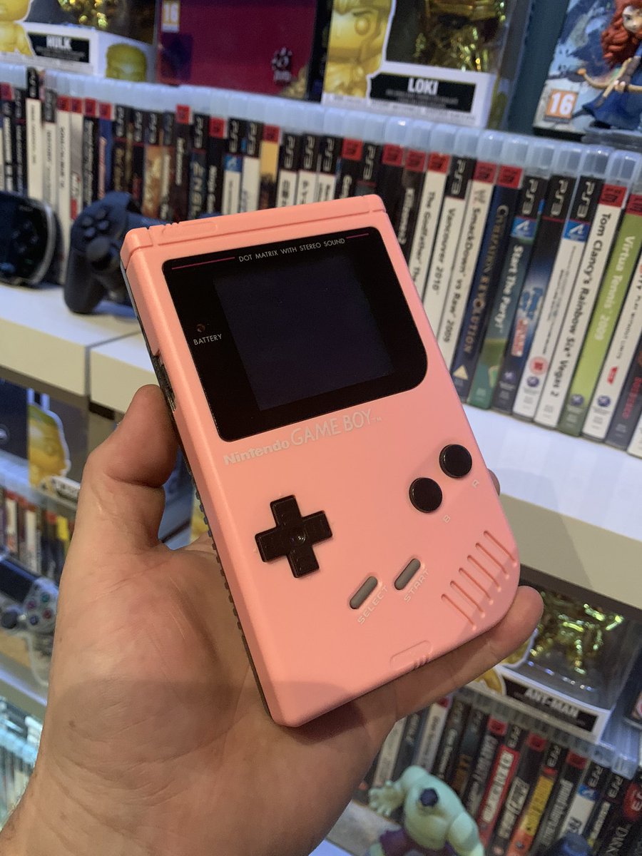 KRASHOVARIDE's tweet image. Latest build, another throw together from parts I had about..#gameboymods #retrocollector #nintendo #moddedgameboyclub #gamingcommunity