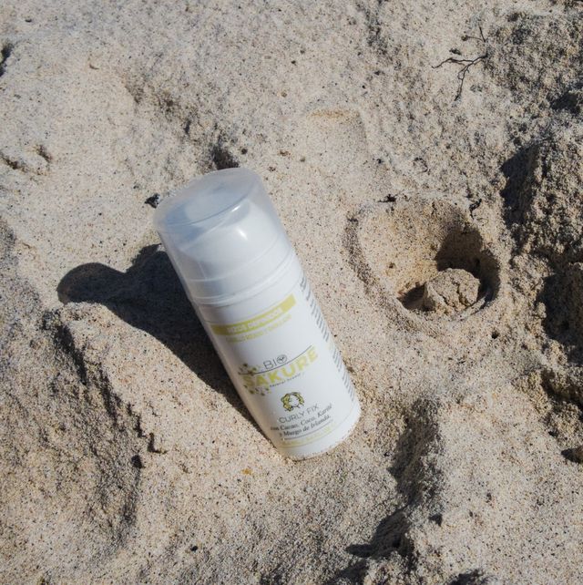 BioSakure's tweet image. Curly Fix, leche de peinado para #cabellorizado, define y fija, repleta de ingredientes saludables, hazte con 1⃣ &amp;gt;&amp;gt; bit.ly/curlyfix