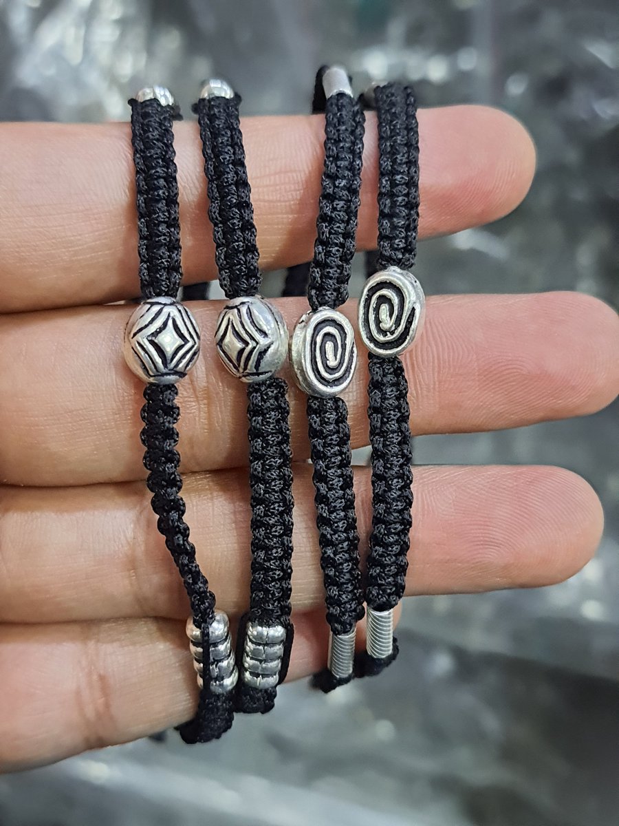 DevJewels's tweet image. Thread Payal with 92.5% silver Charms @ wholesale price...
#silver #payal #silverpayal #silveranklet #anklet #doripayal #thread #threadpayal #925silver
#925silverjewelry