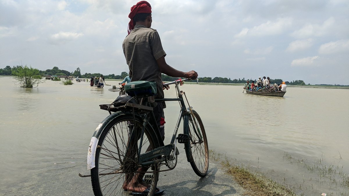 #Flood in Bahraich, villagers say about 10kms of catchment area around Ghagra is inaccessible. Health and livelihood in the region has gotten severely affected. #rural #India