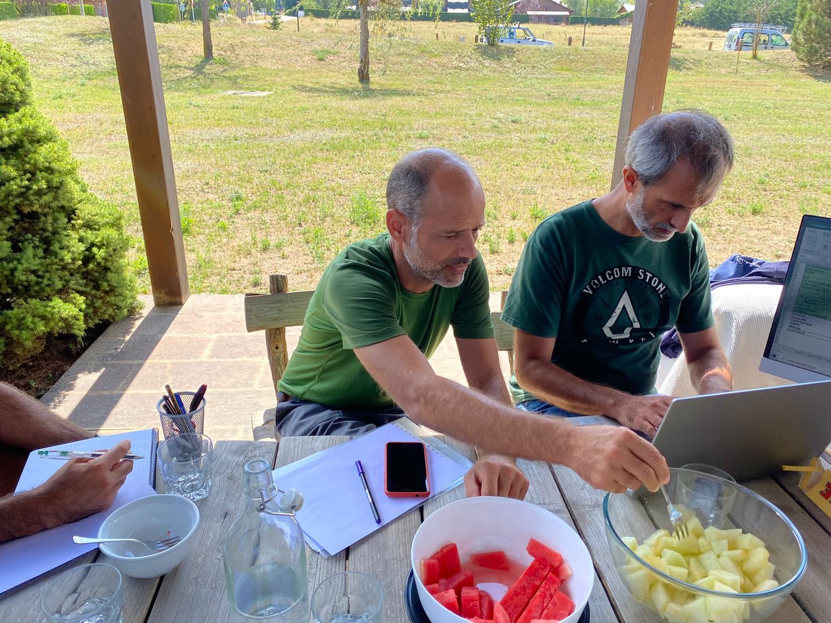 Vector_5's tweet image. Trobada de reflexió interna #vector5 a #lacerdanya #femequip #somcooperativa fem balanç i debatem sobre l’estratègia de futur fidels al nostre propòsit de fer un món més sostenible @jmcanyelles @albert_huerta_ @BraisRSC @mercecasals @martaribera7