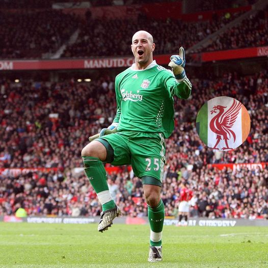 Happy birthday to former Liverpool goalie Pepe Reina. YNWA. 