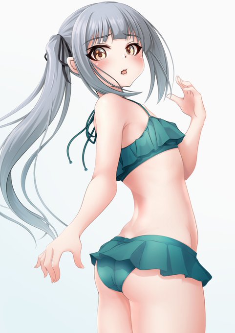 #今月描いた絵を晒そう
他に水着朝潮とちびキャラと差分を何枚か描きました
週一以上のペース維持したい_(:3 」∠)_ 