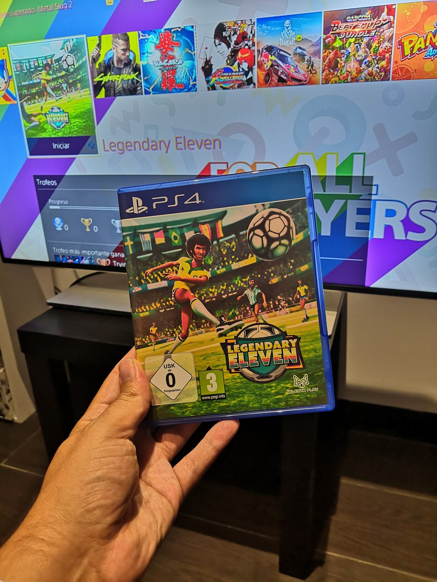 TheSpanishColl2's tweet photo. Segunda decepción que me llevo este verano, esta vez con #LegendaryEleven, basado en los 90, desde bugs donde todo se queda parado hasta cero opciones de personalización, podríamos hablar mucho de todas sus carencias, una pena ya que le tenía muchas ganas a este juego de #futbol https://t.co/FhdTBiio4N